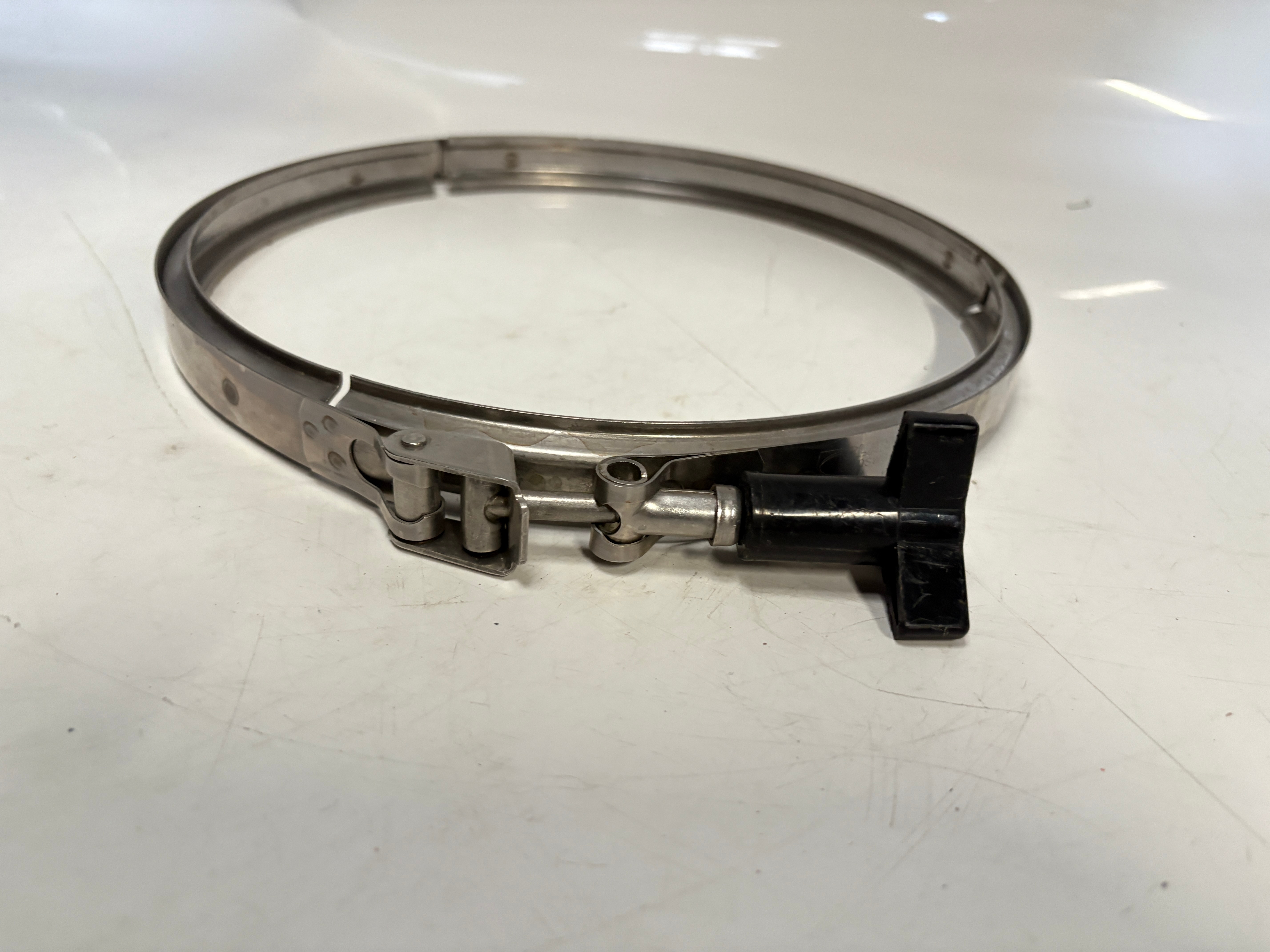 Clampco 995G5-1056 Stainless T-Bolt V-Band Clamp