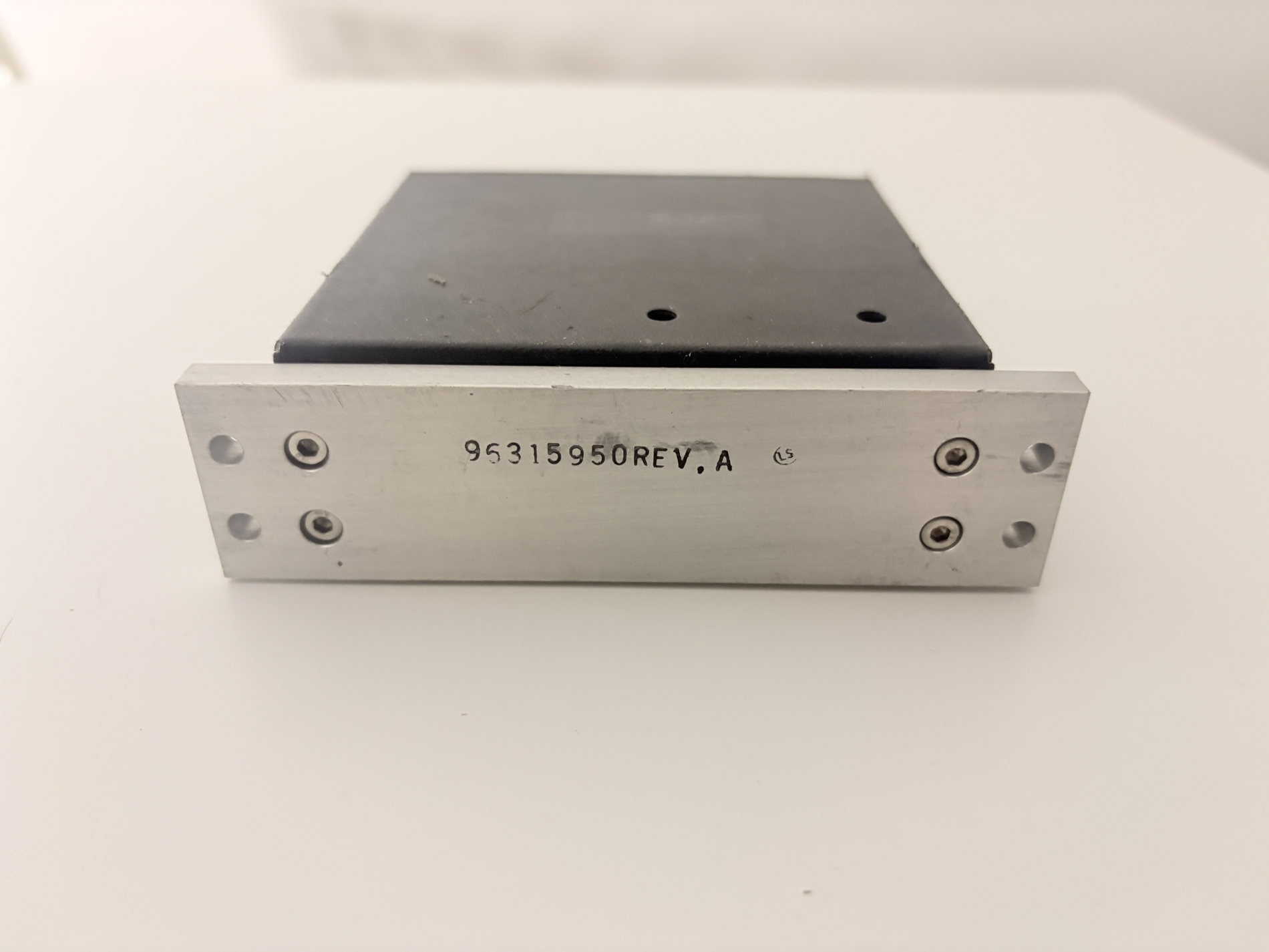 95315950 Rev A Industrial Electronic Control Module Metal Enclosure