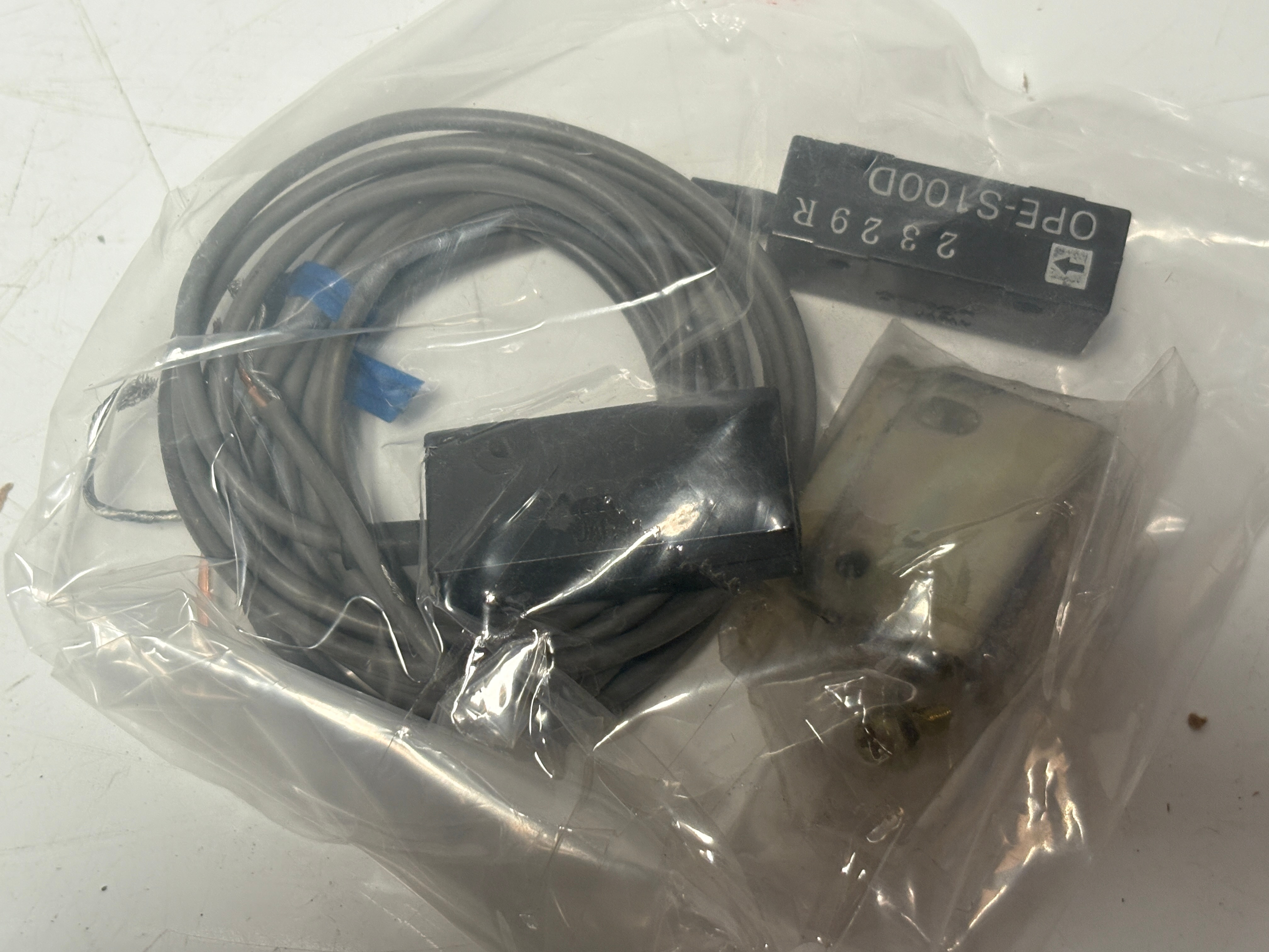 OHNO OPE-S100D Photoelectric Sensor Transmitter Receiver Set