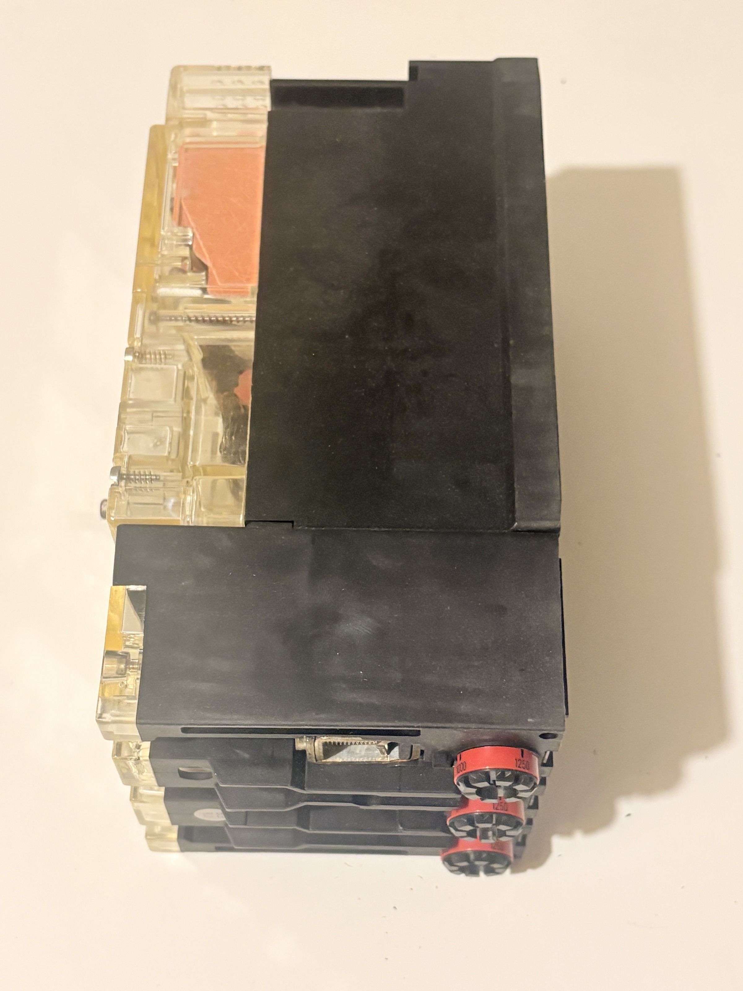 Moeller ZM6-200 140-200A 3-Pole Circuit Breaker 2
