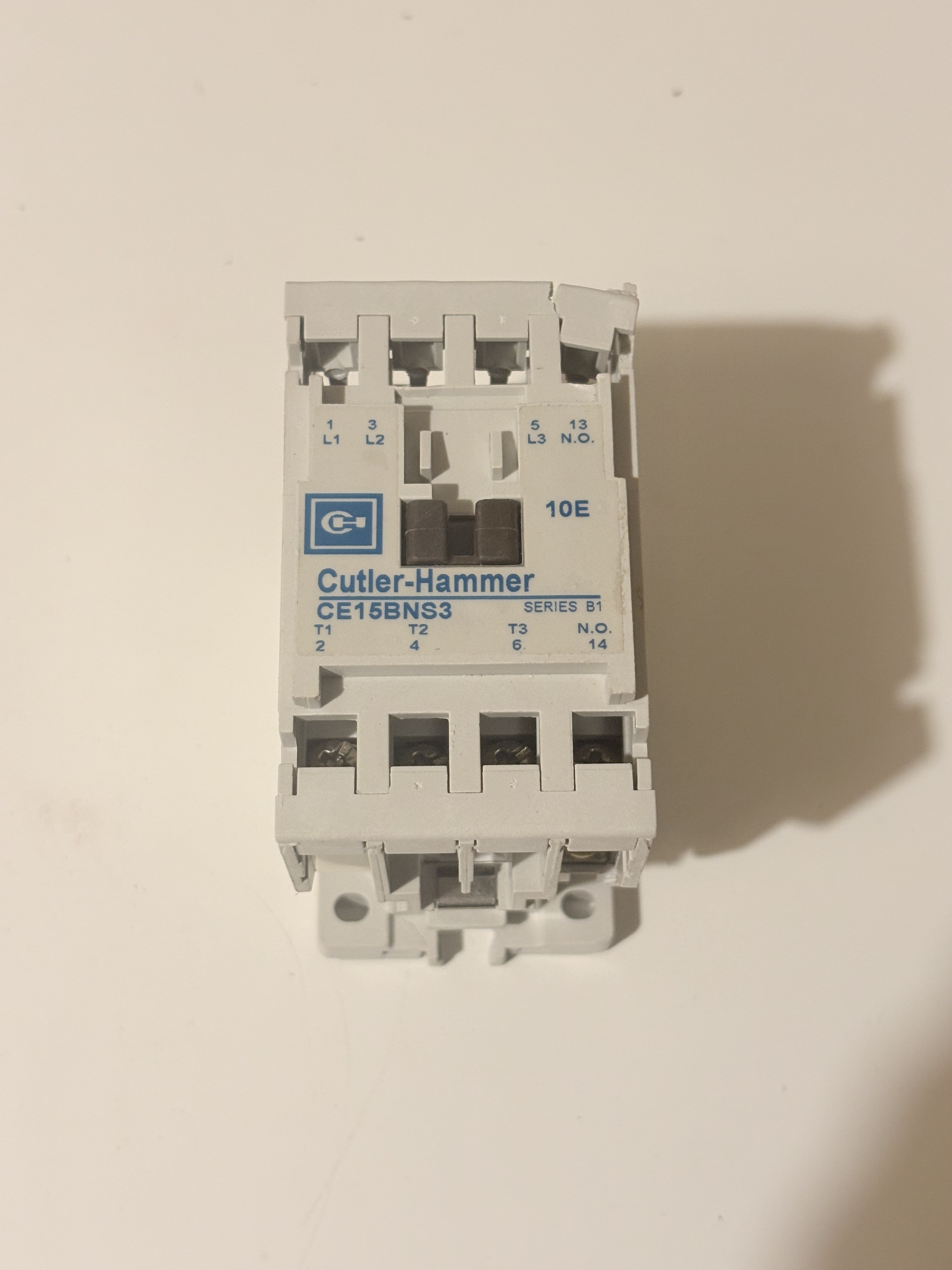 Cutler-Hammer C15ENS3KB77 3-Pole 240V Contactor