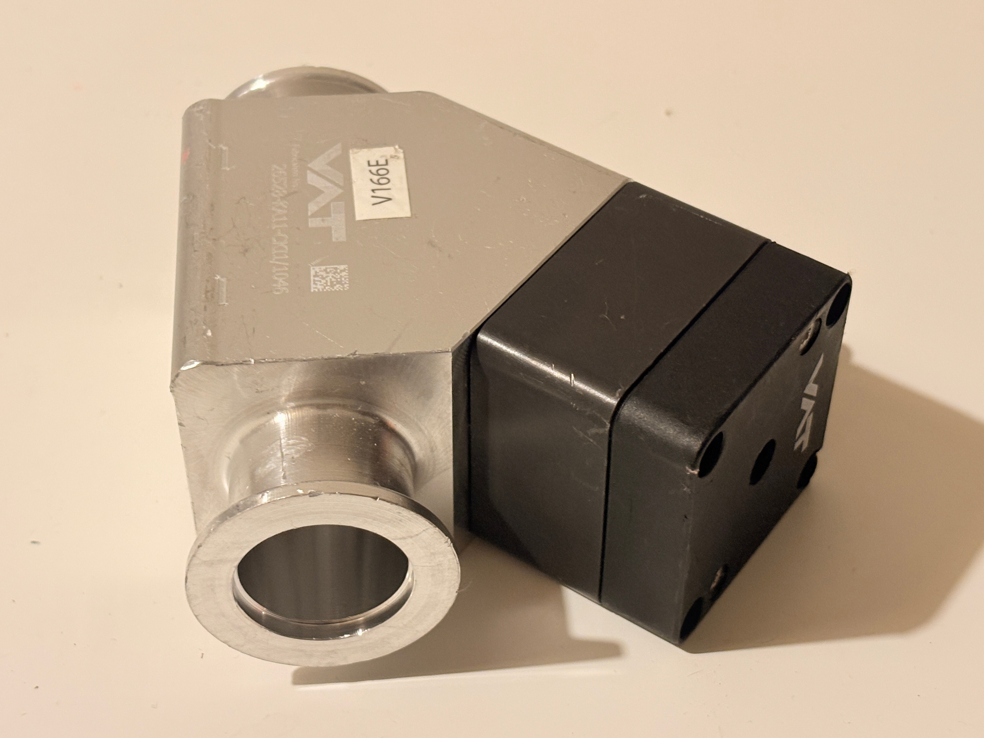 VAT 26528-KA11 DN25 KF25 Pneumatic HV Inline Valve