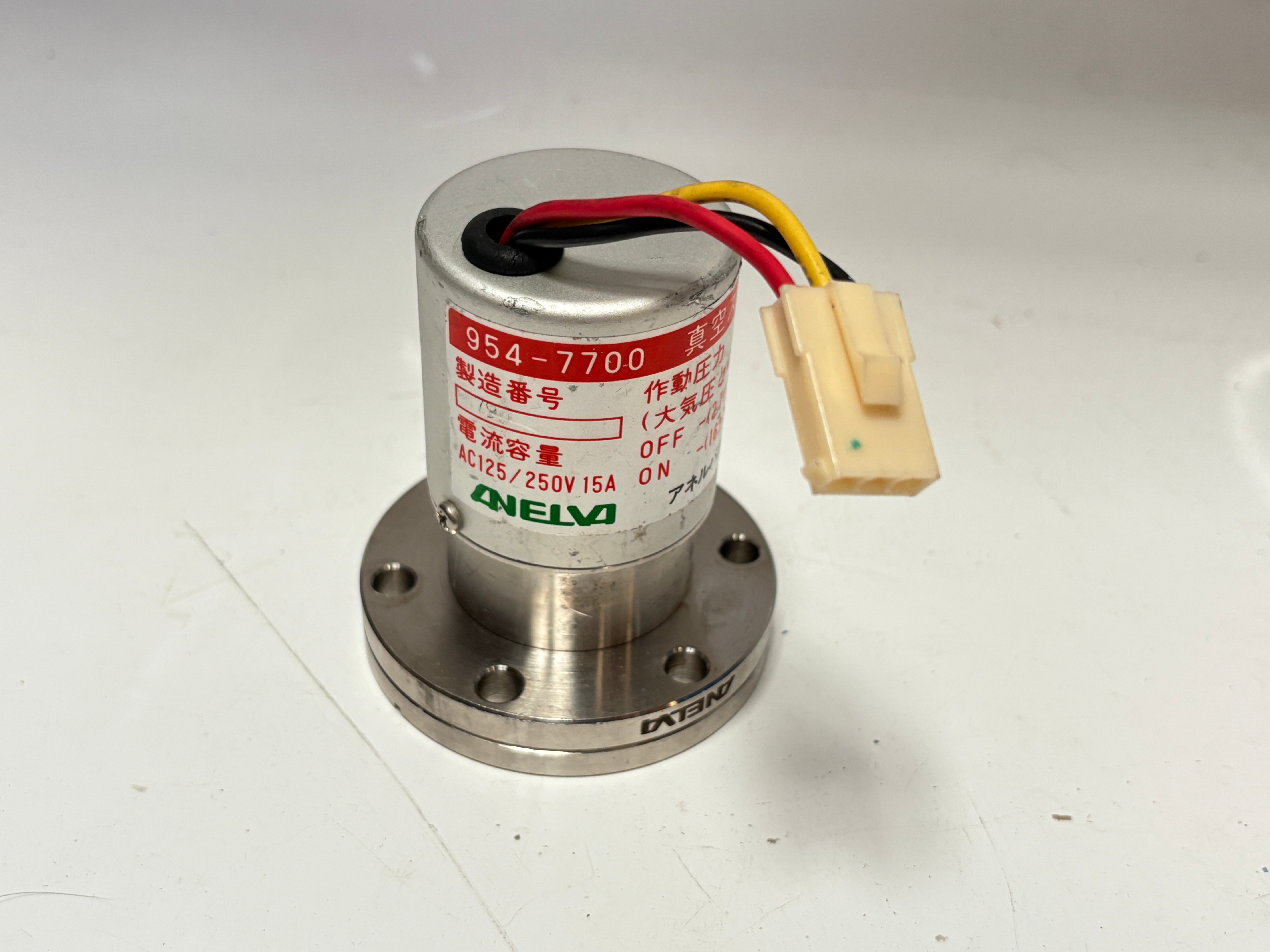 ANELVA 954-7700 Vacuum Switch 125/250VAC 15A