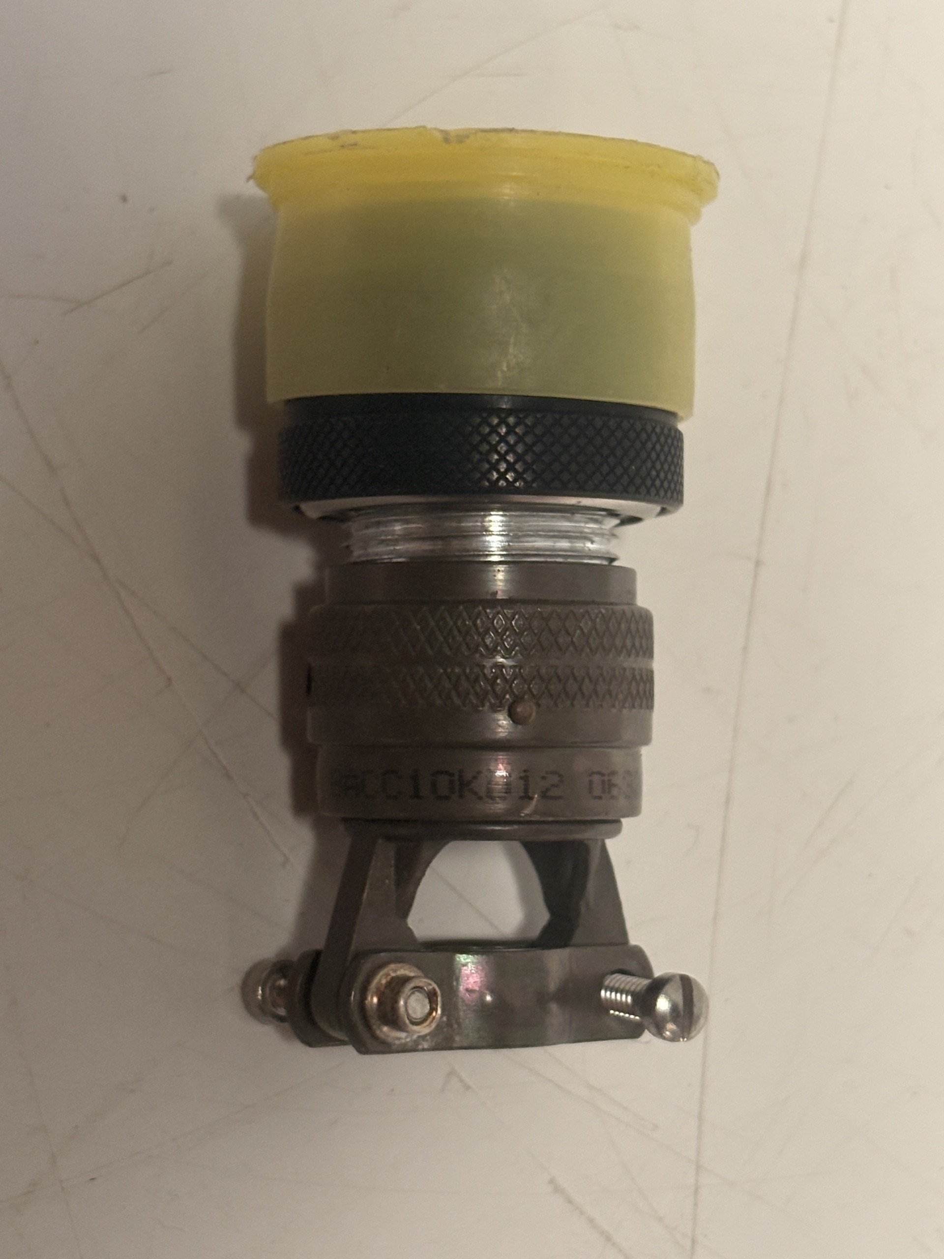 RC10K12 06 Industrial Circular Connector Receptacle Assembly