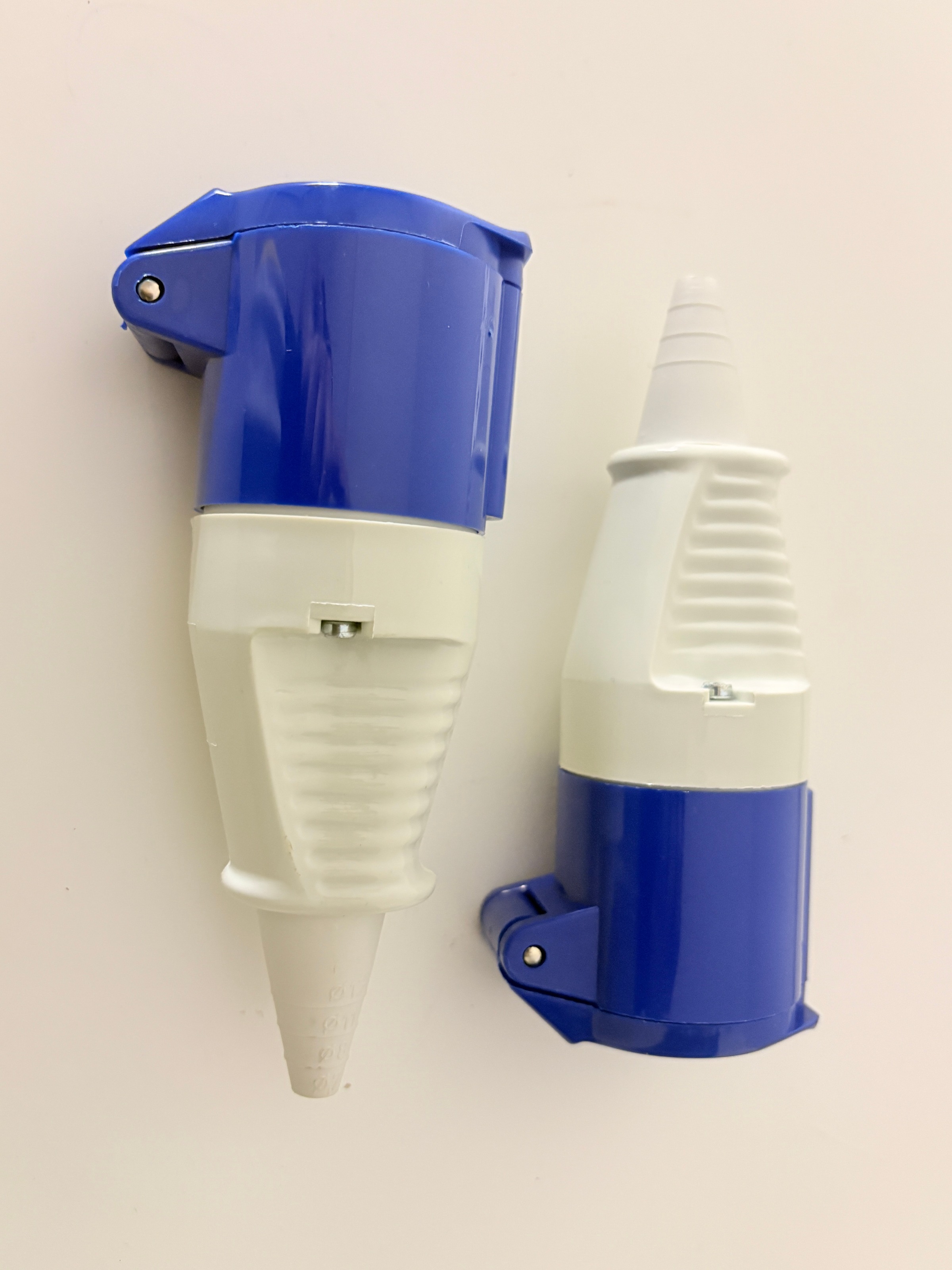 Walther 310306 16A 230V Blue Industrial Socket & Plug
