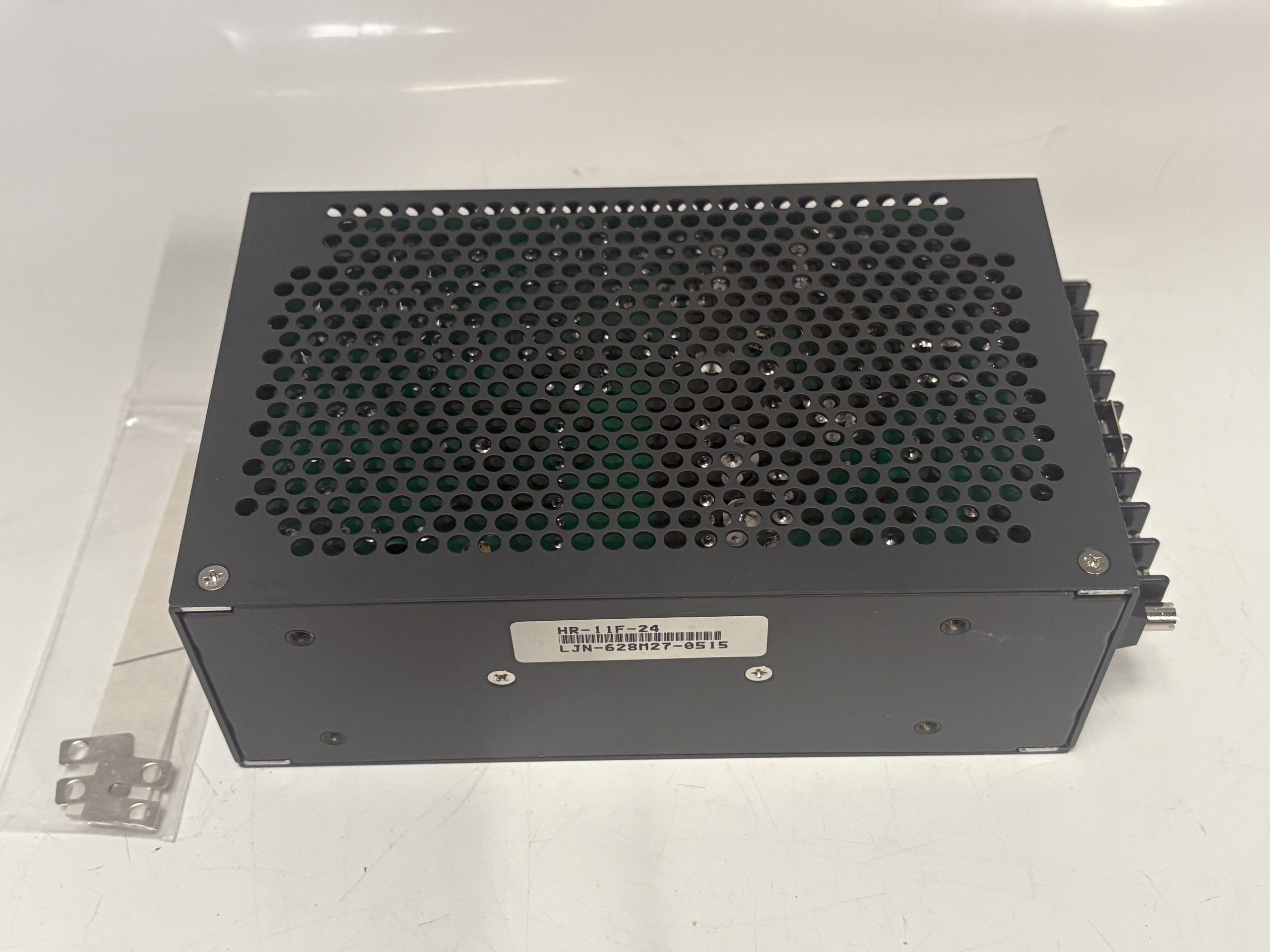 TDK Lambda HR-11F-24 24VDC 5A 120W AC-DC Power Supply