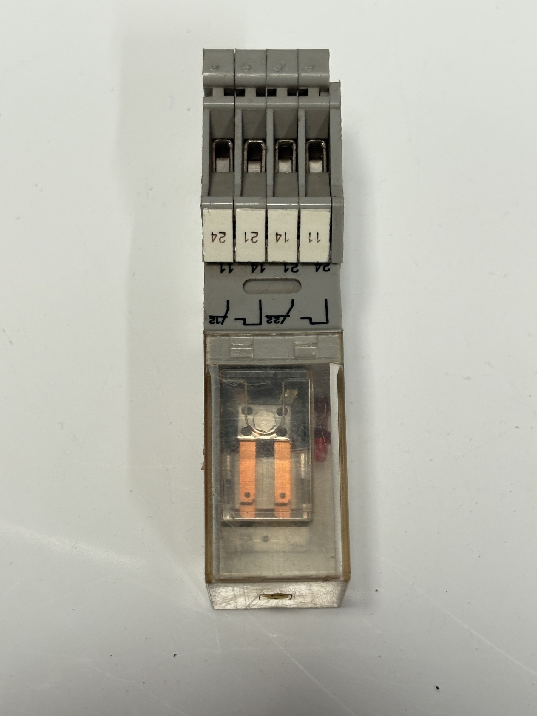 Phoenix Contact D-UREL6 Plug-In Control Relay Assembly