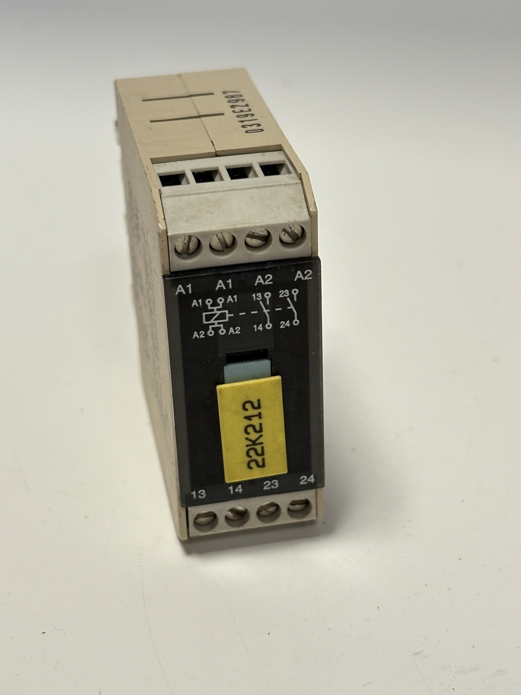 Siemens 3TX7002-1CB00 DIN-Rail Coupling Relay