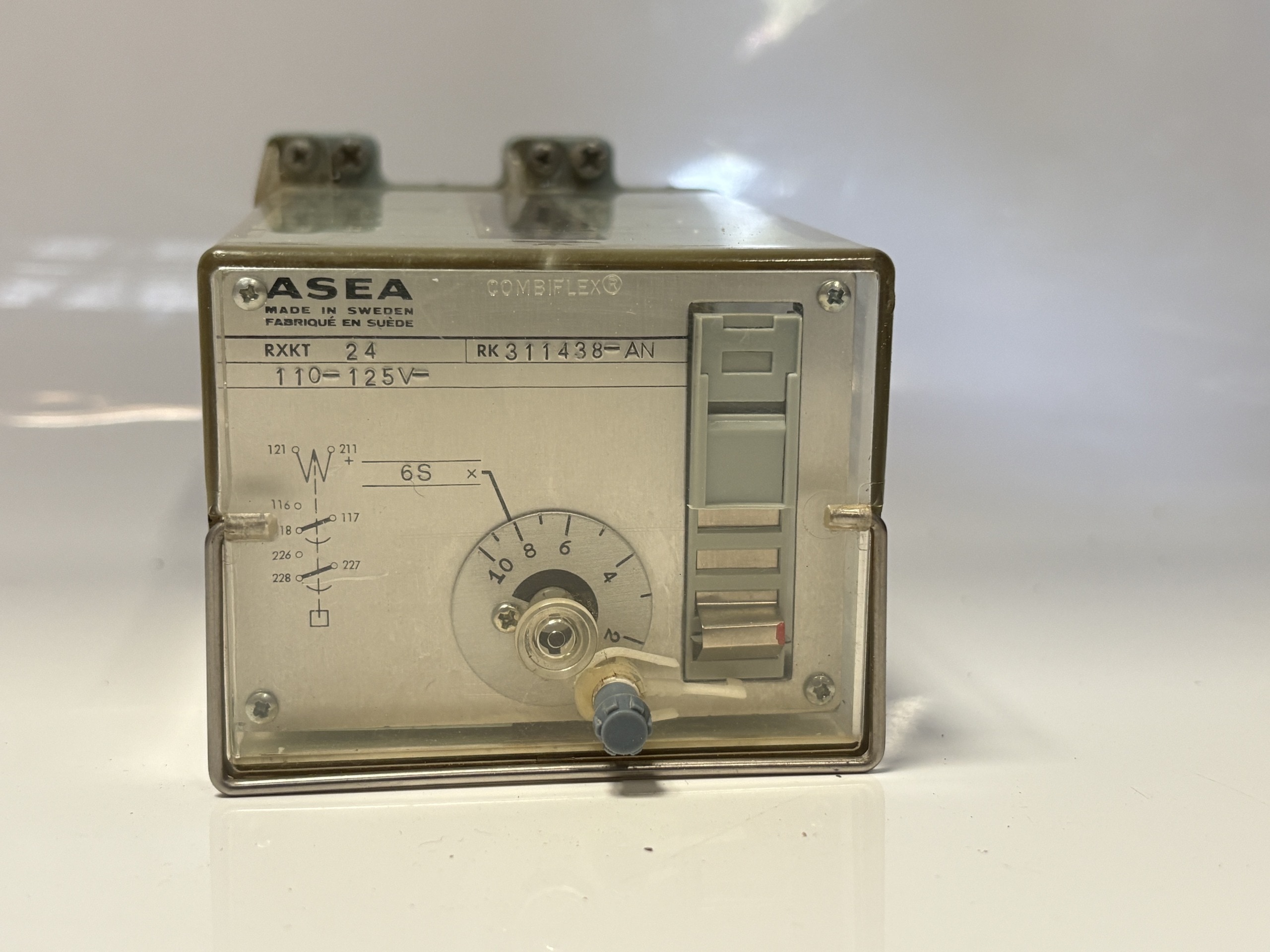 ASEA Combiflex RXKT 24 RK311438-AN 110-125V Adjustable Time Delay Relay