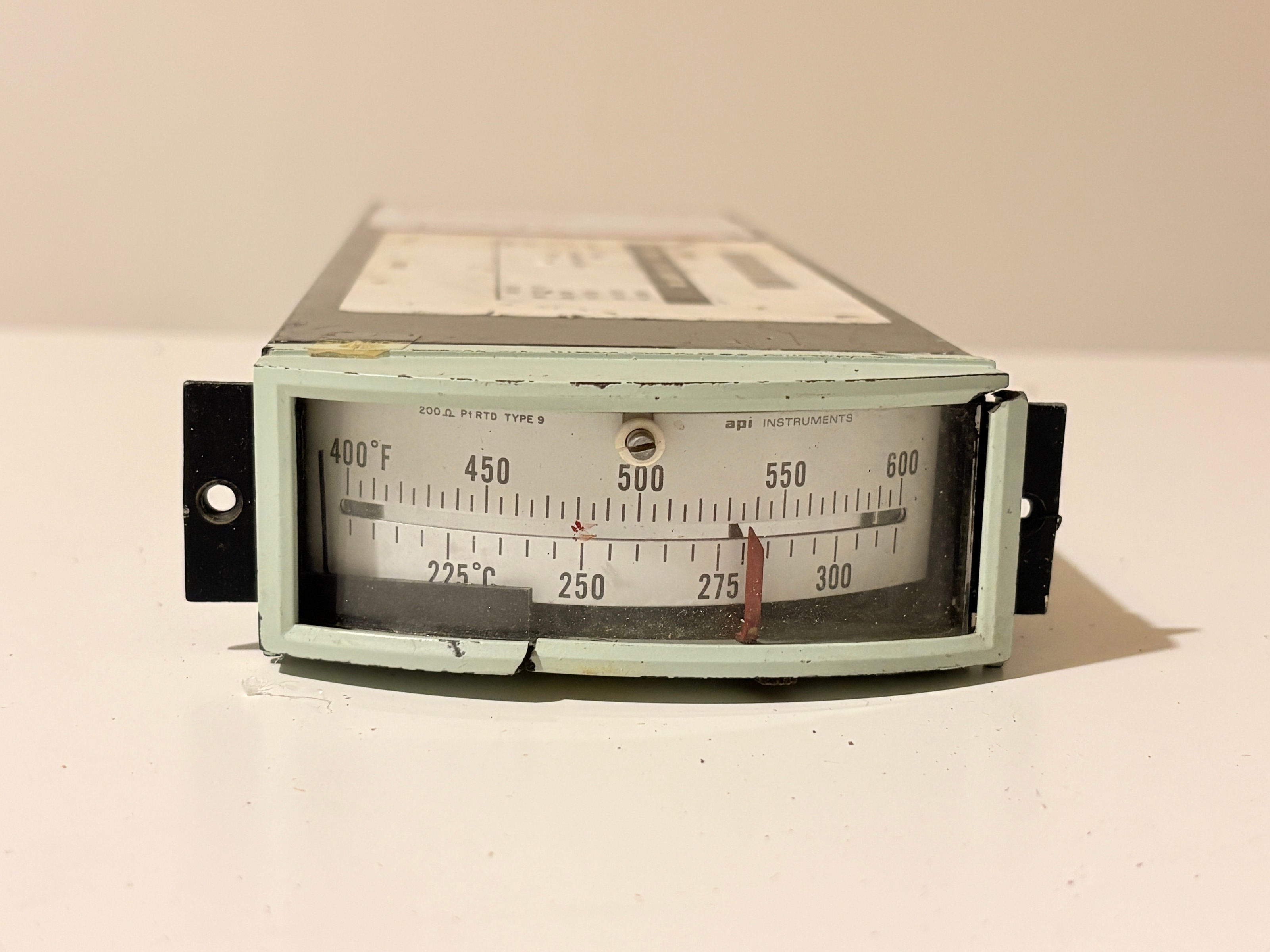 EFE Canada 371X Shielded Analogue Meter 100-600 Scale
