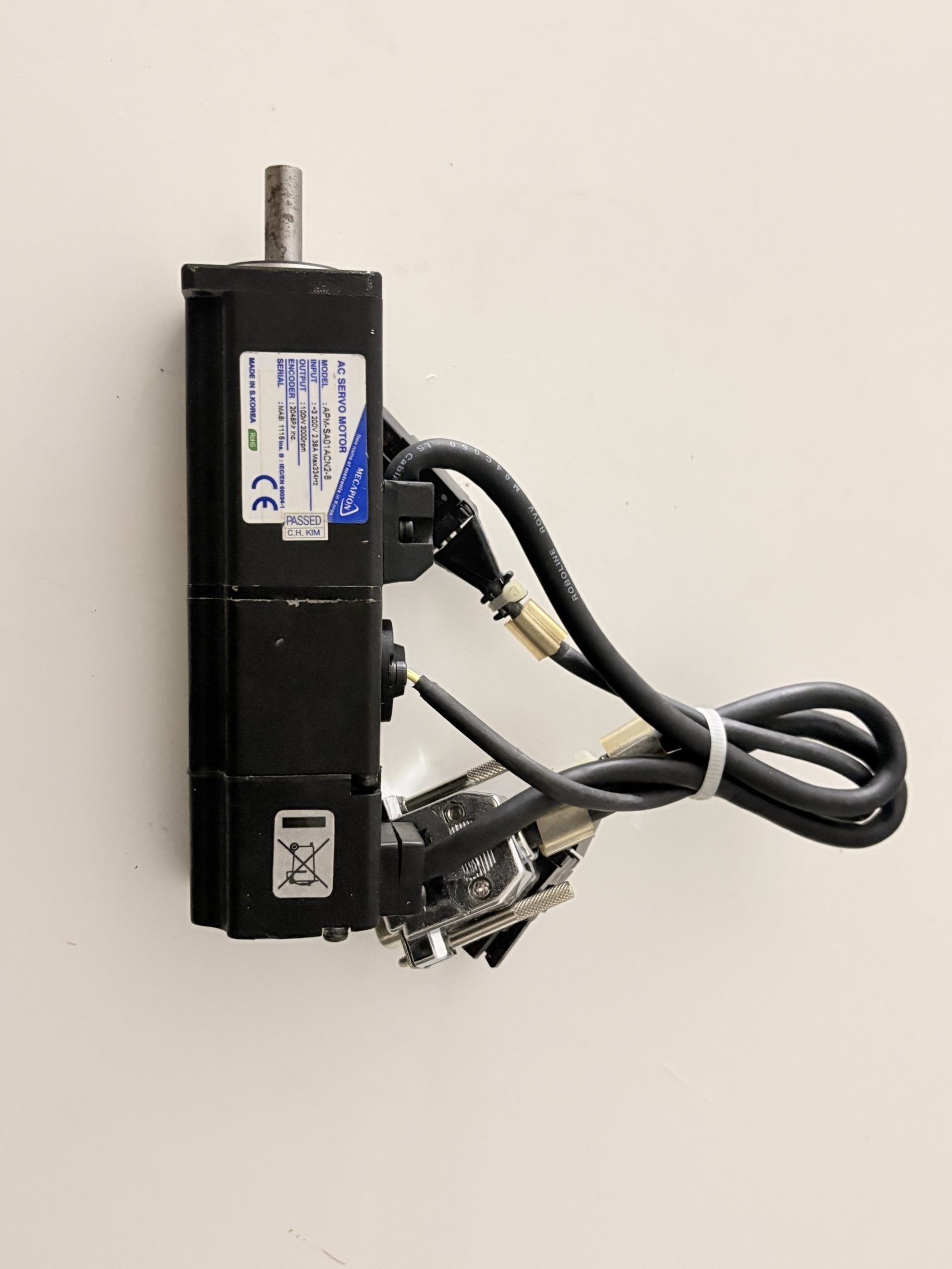 Mecapion APM-SA01ACN2-8 100W AC Servo Motor 200V