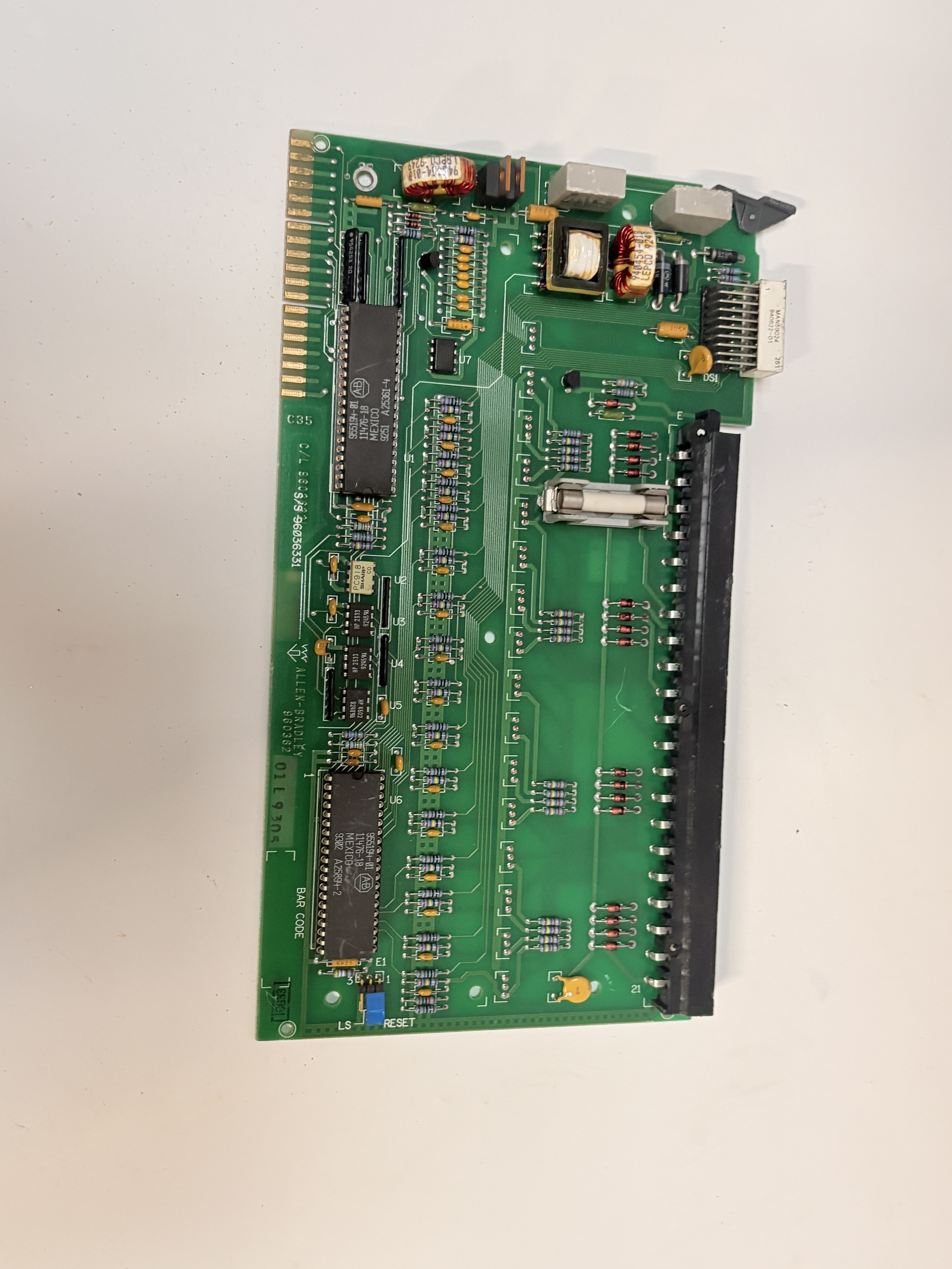 Allen-Bradley 960362 PLC 1771-OBD Digital Output Circuit Board PCB