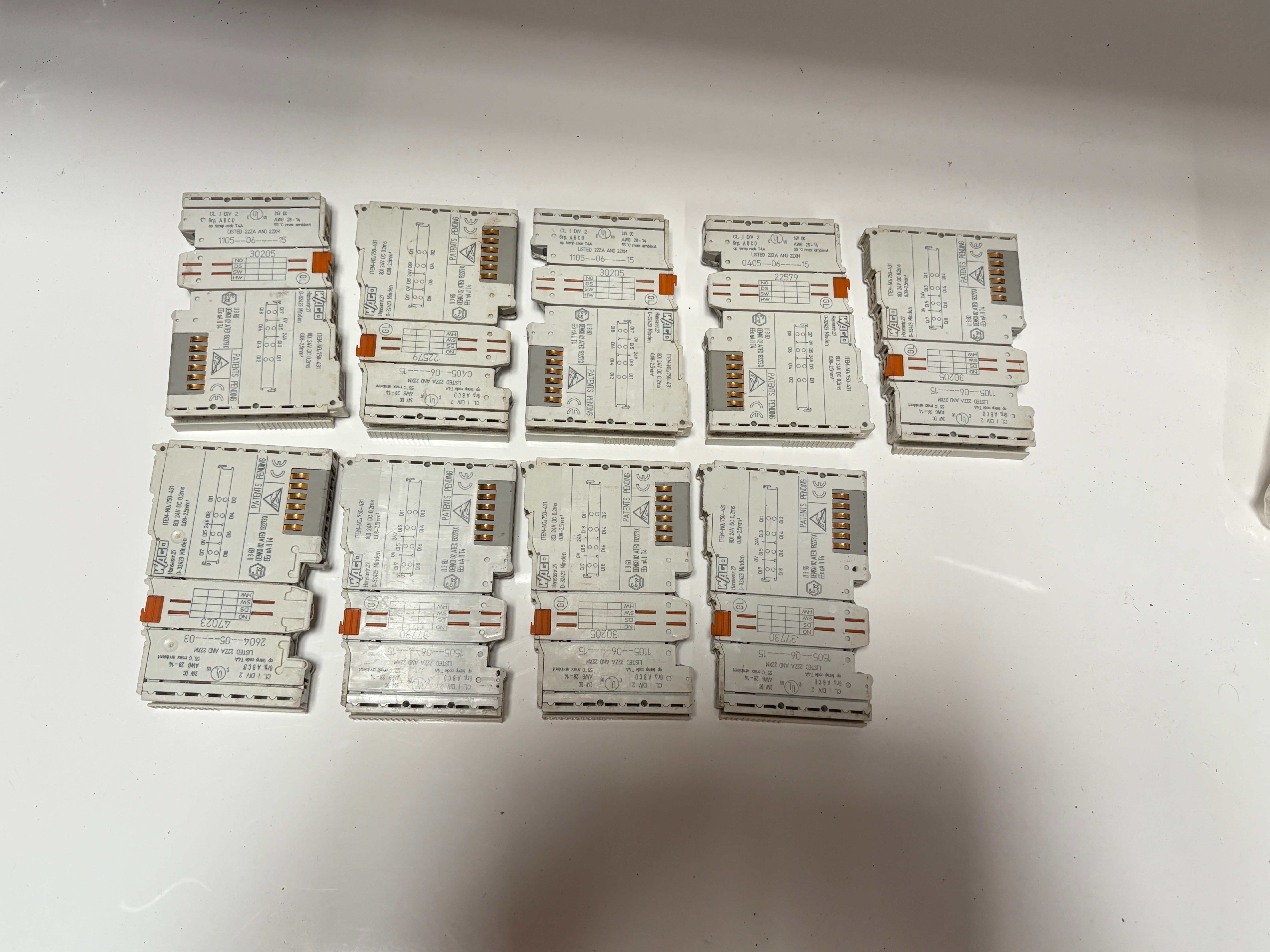WAGO 750-431 8-Channel Digital Input Module 24V DC with Terminal Accessories Product Type PLC digital input module
