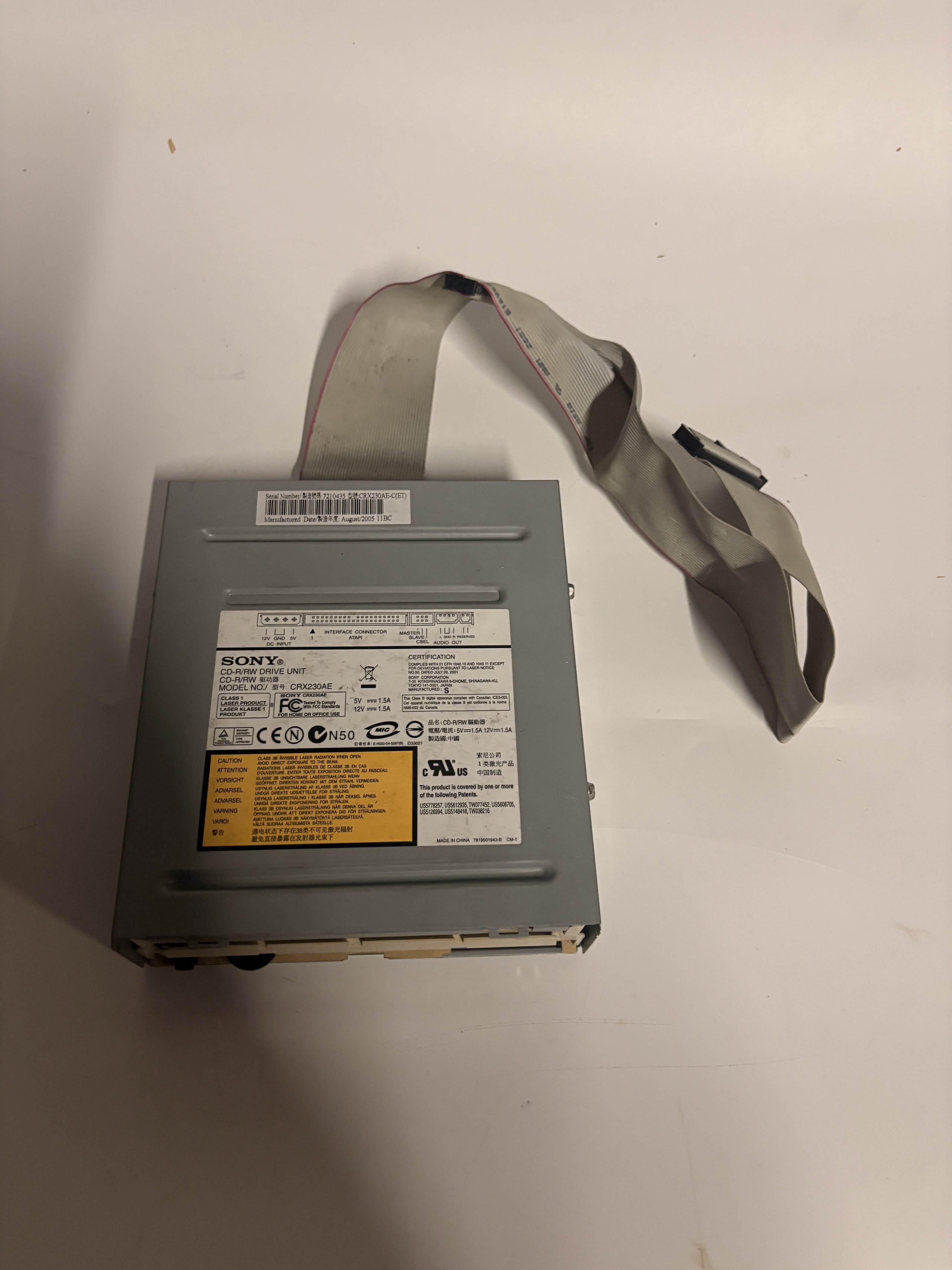 Sony CRX230AE Internal IDE ATAPI CD-RW Drive with Ribbon Cable