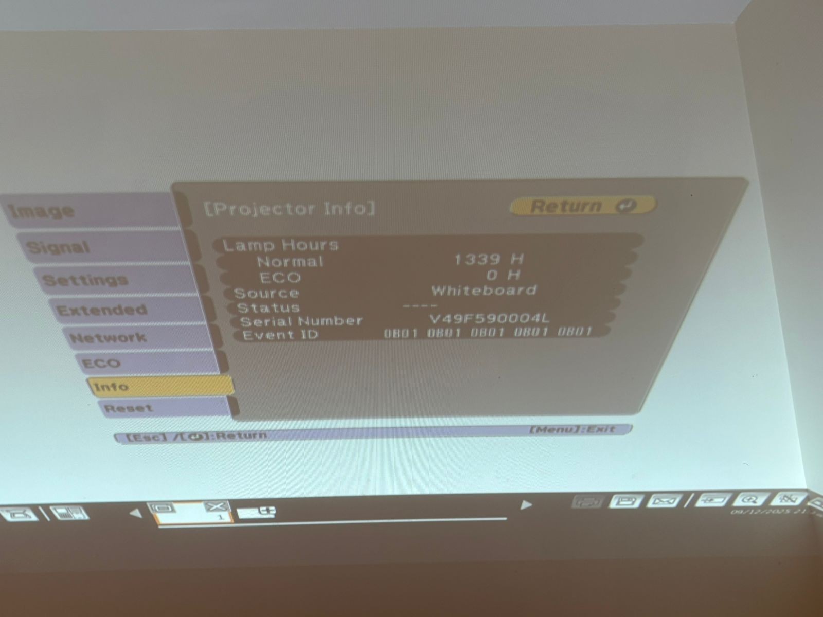 EPSON WXGA LCD Projector EB-1430Wi H665B with Wall Bracket 3