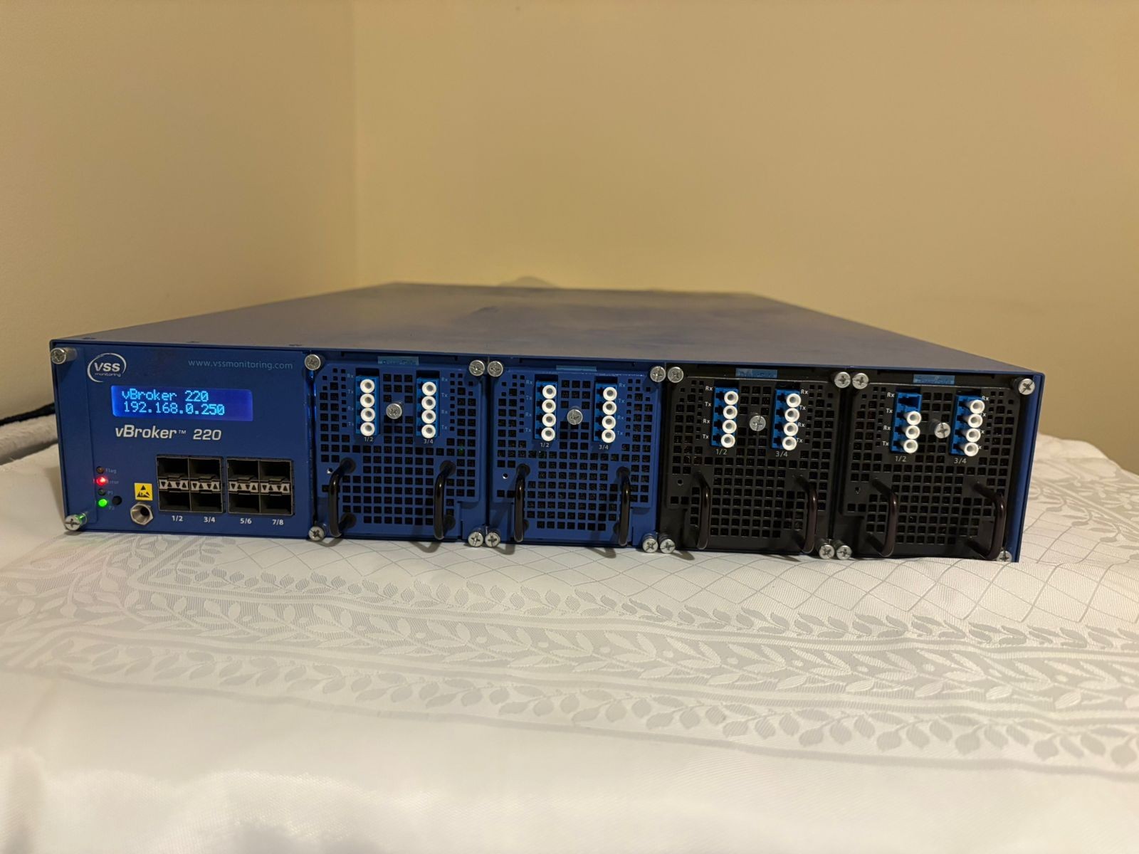 NETSCOUT vBroker 220 PFS-2204 Packet Flow Switch 24-Port 240Gbps 2RU